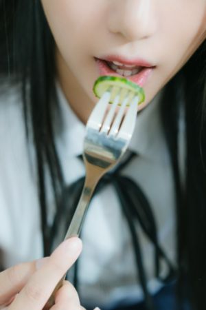 99r6这里在线精品视频_HD动漫免费观看