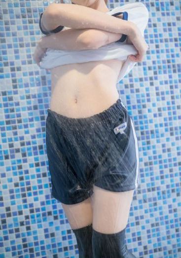 黄色尻屄嗦嘎子视频_高清在线观看